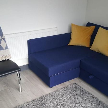 Homestay In Birmingham Sleeps 8 - Free Parking & Wifi Exterior photo