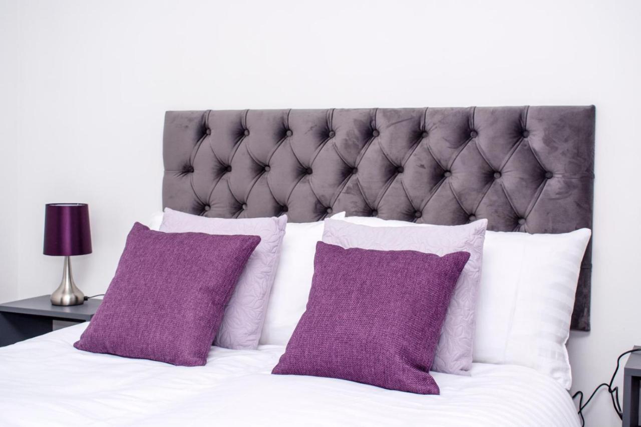 Homestay In Birmingham Sleeps 8 - Free Parking & Wifi Exterior photo