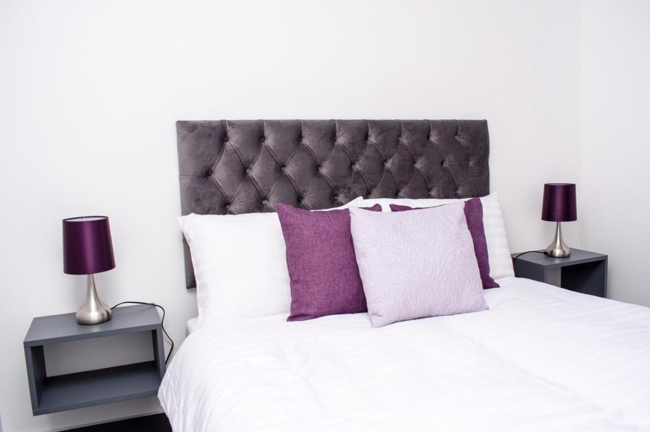 Homestay In Birmingham Sleeps 8 - Free Parking & Wifi Exterior photo