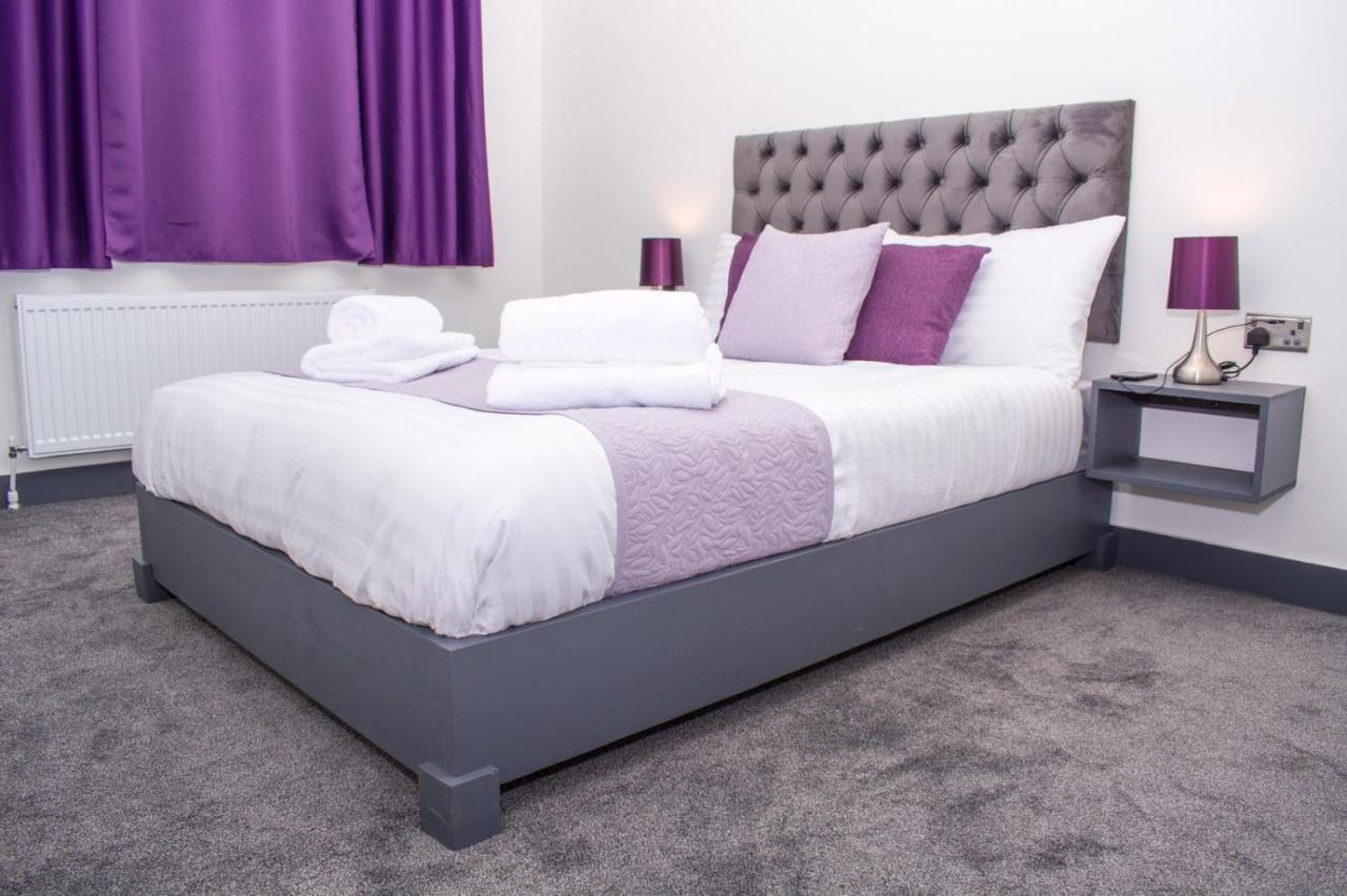 Homestay In Birmingham Sleeps 8 - Free Parking & Wifi Exterior photo